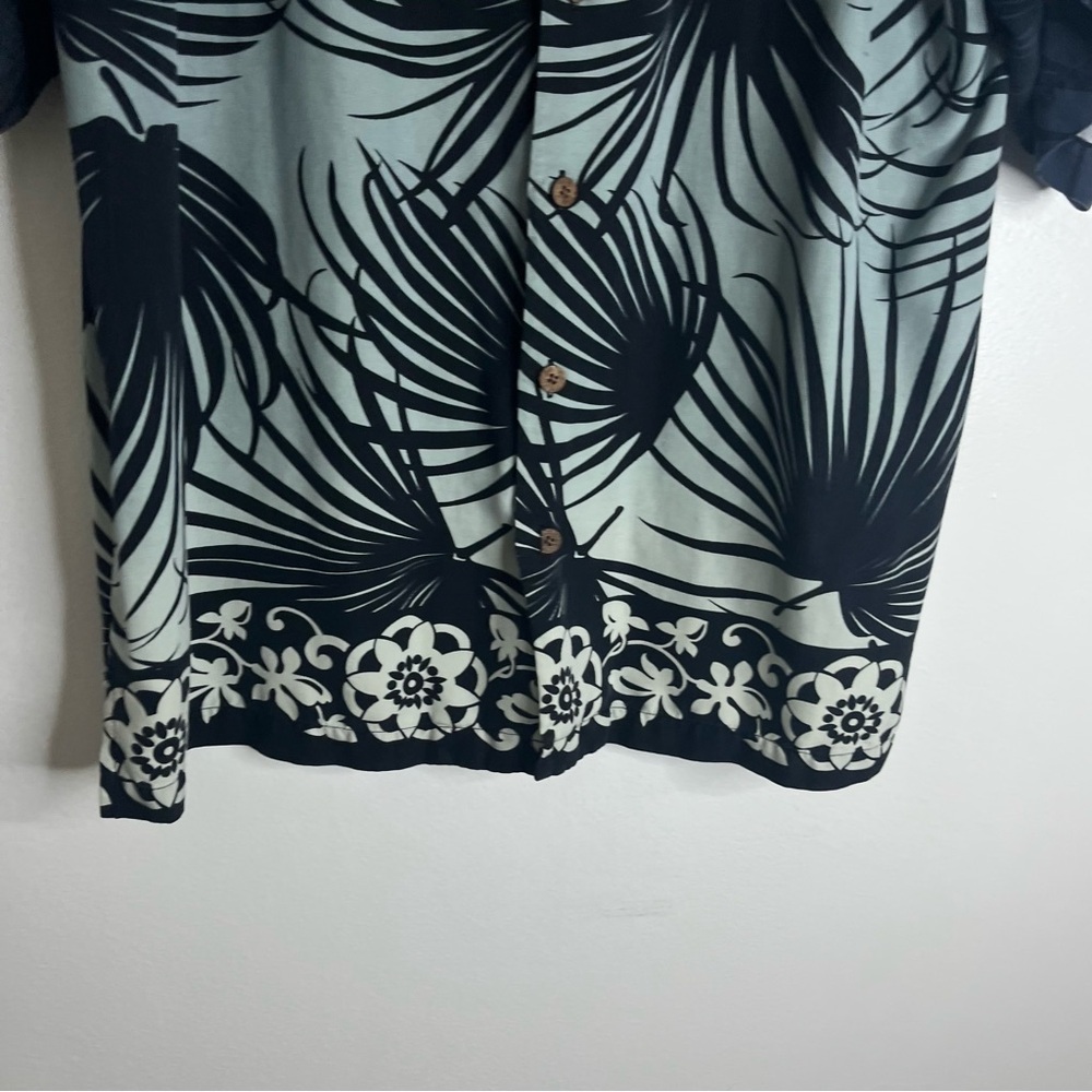 Tommy Bahama 100% SILK Mens Button Up Short Sleeve Shirt Hawaiian Print Casual L - Picture 4 of 11